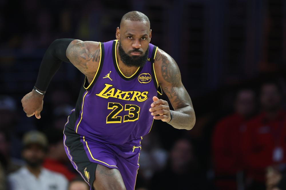 是对亚马尔 是对亚马尔