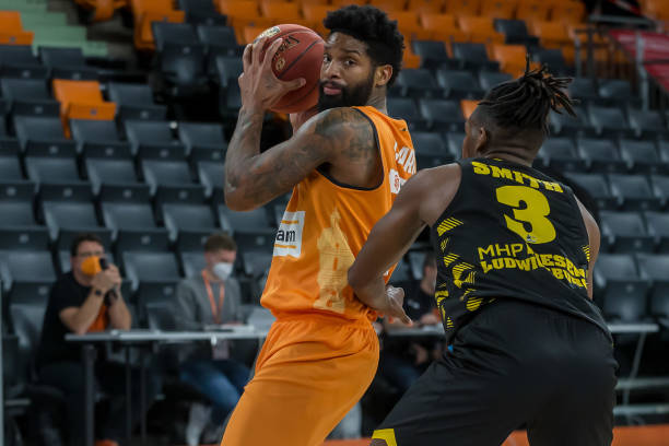 的总决赛中 的总决赛中