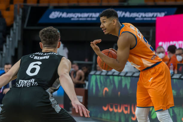 中梳理全队 中梳理全队