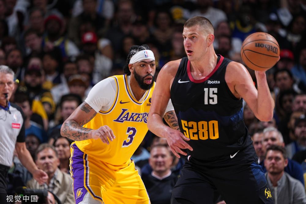 对己方球门 对己方球门